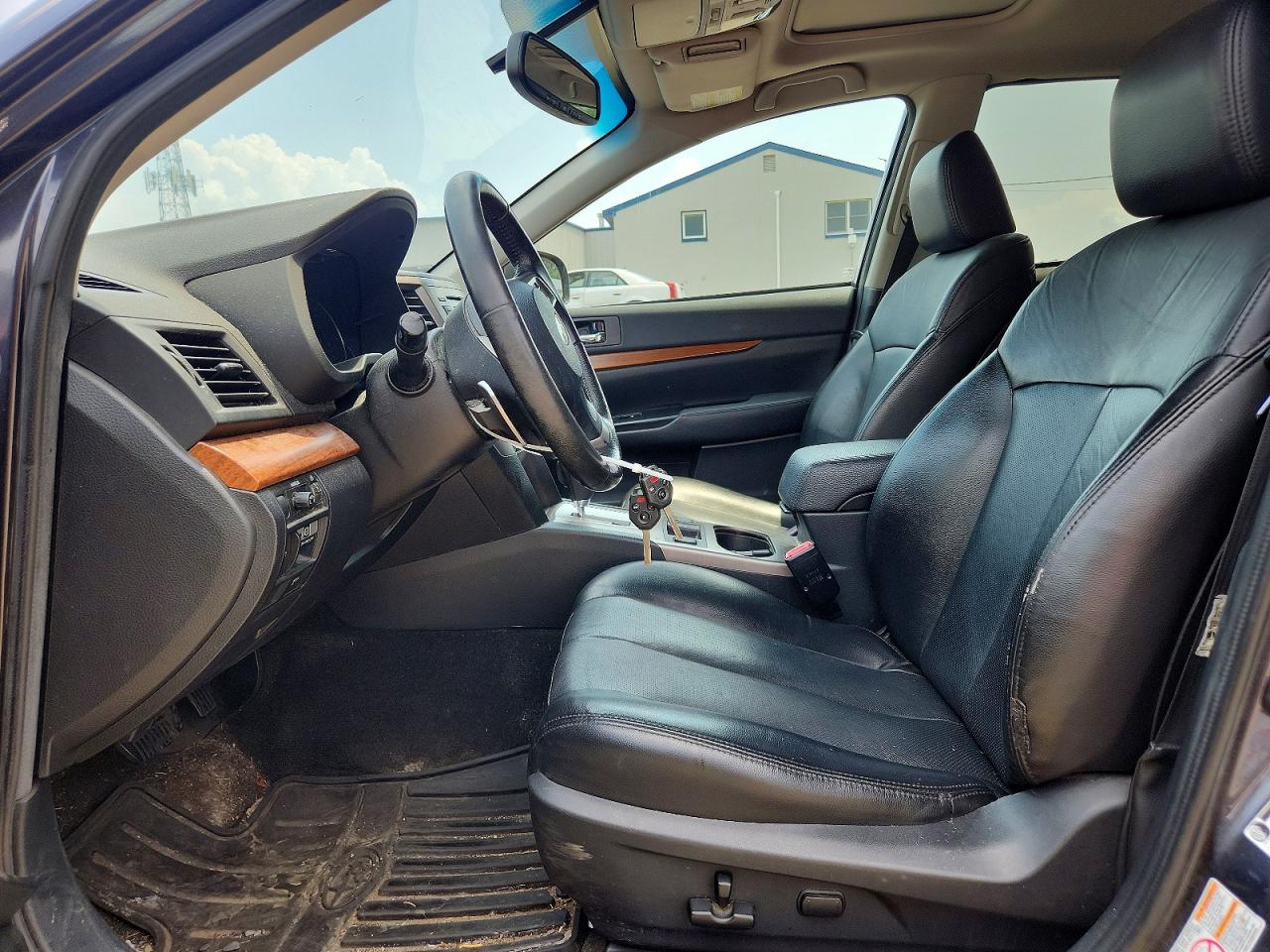 2013 SUBARU OUTBACK