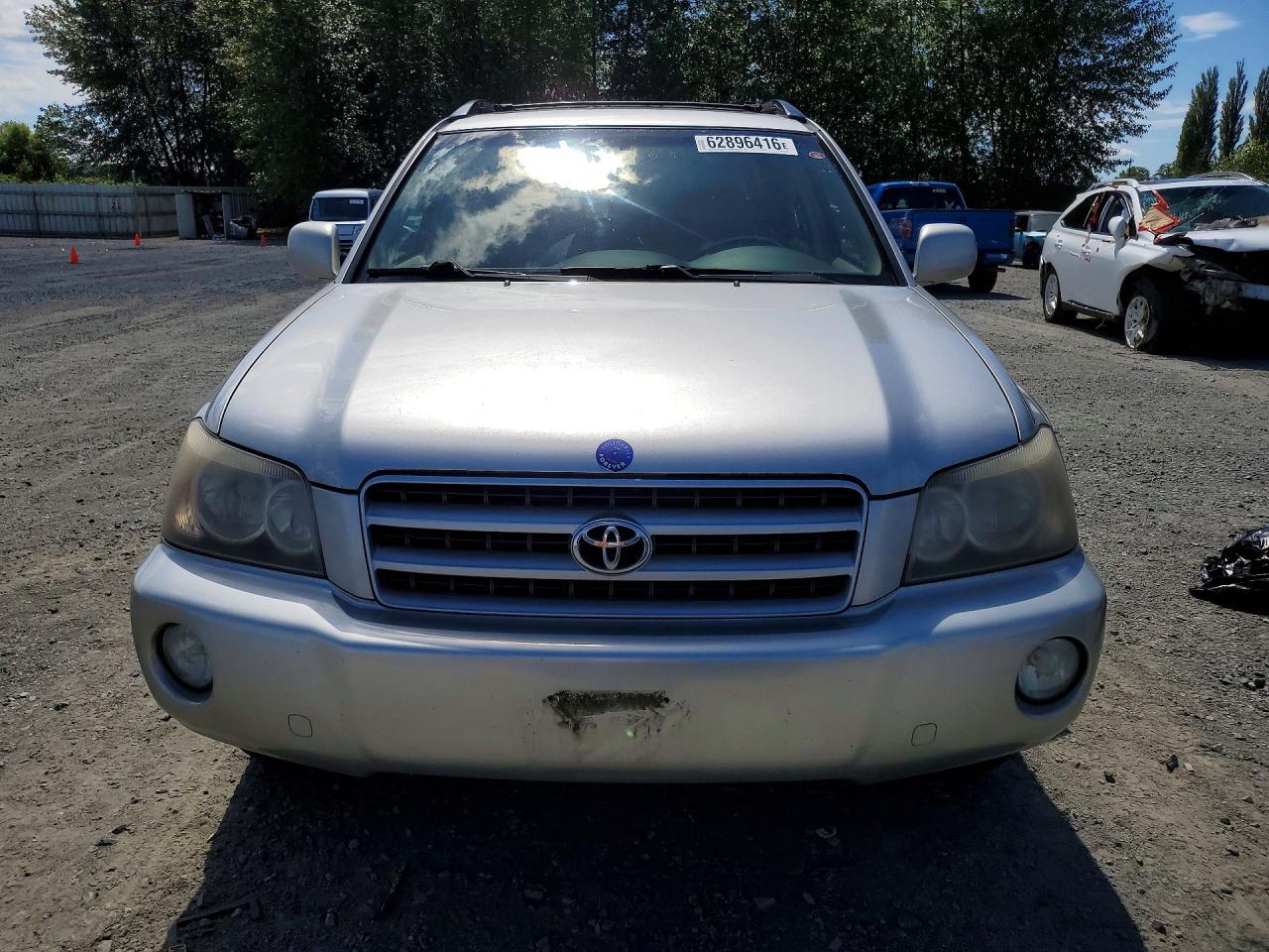 2001 TOYOTA HIGHLANDER