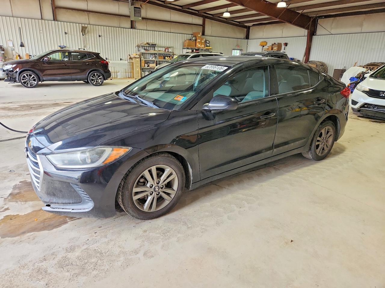 2017 HYUNDAI ELANTRA