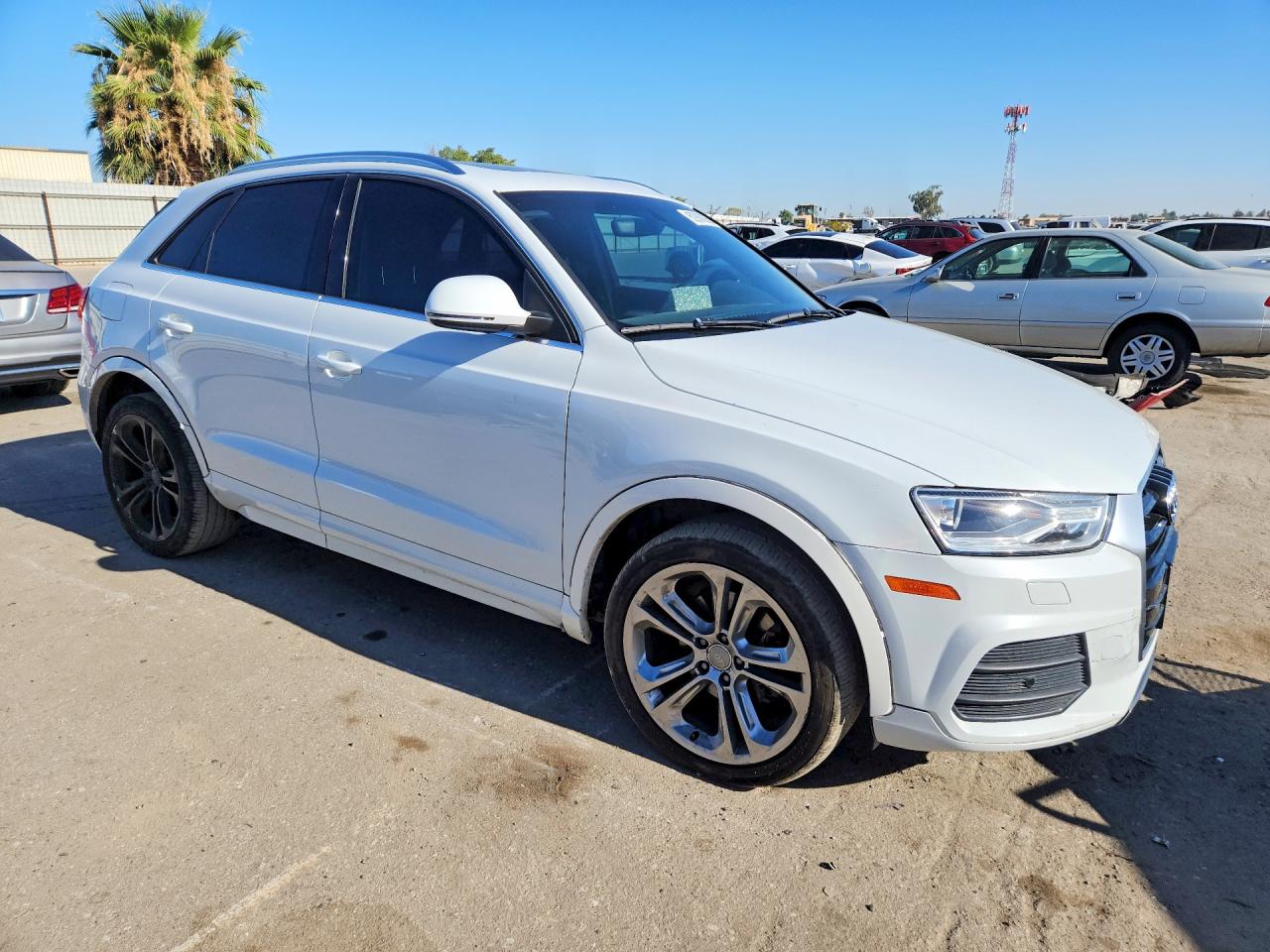 2017 AUDI Q3