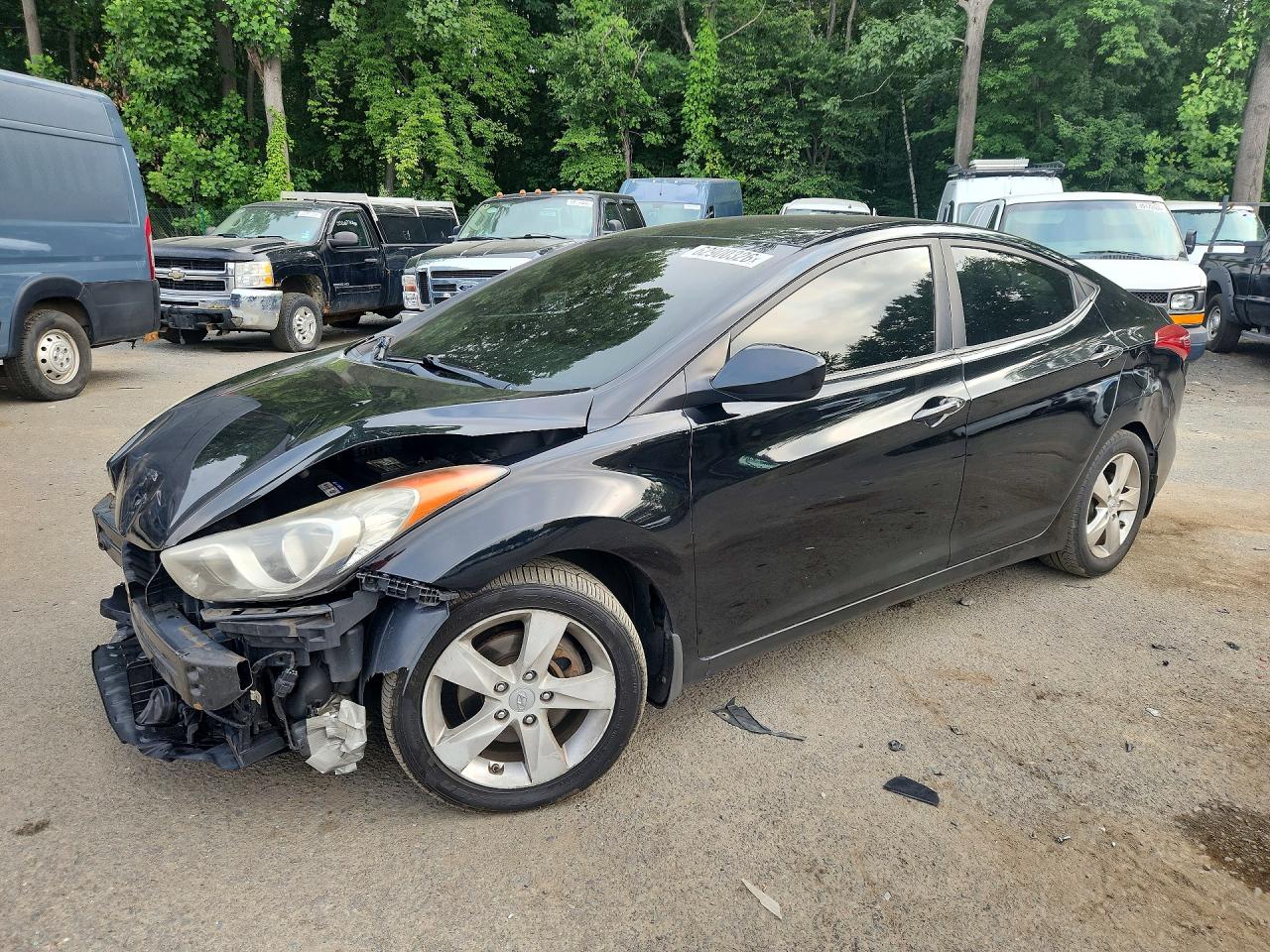 2012 HYUNDAI ELANTRA