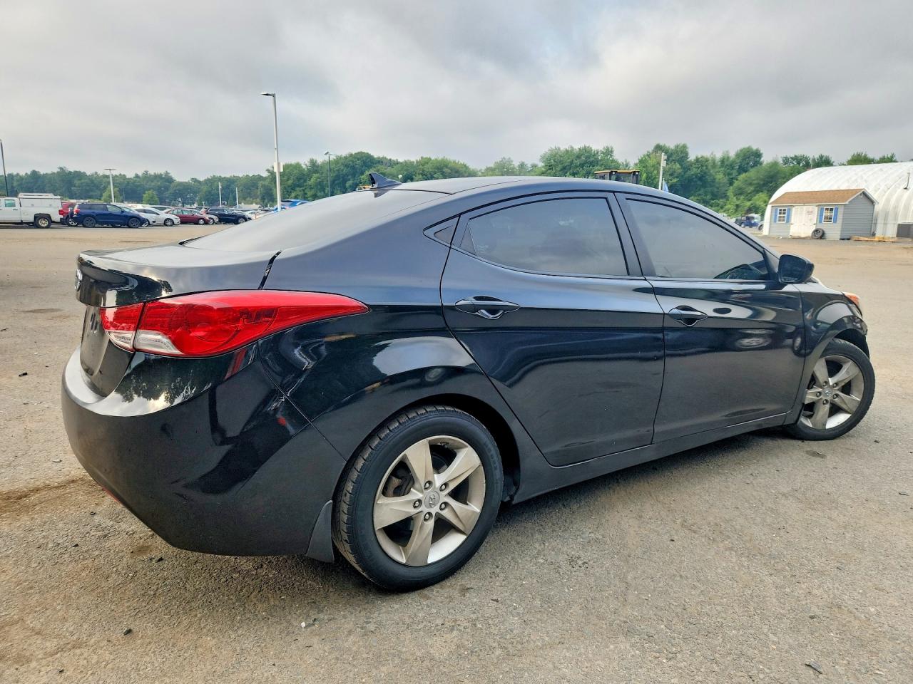 2012 HYUNDAI ELANTRA