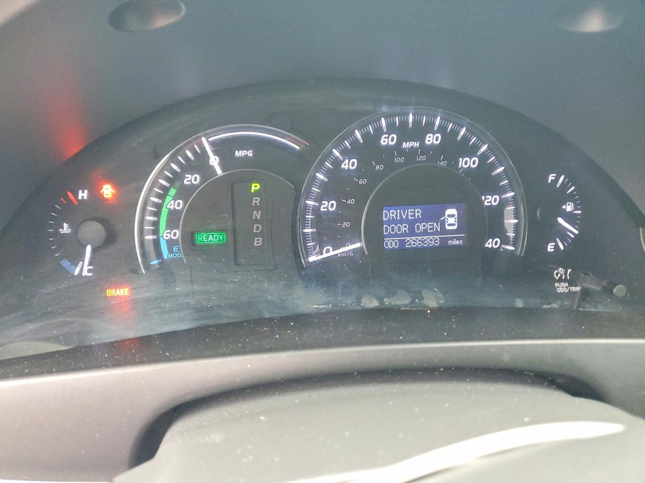 2011 TOYOTA CAMRY