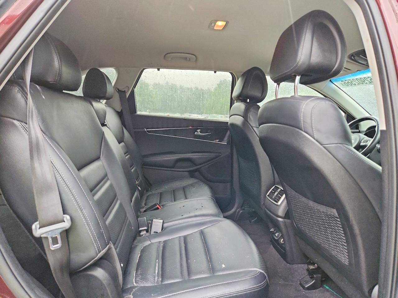 2016 KIA SORENTO