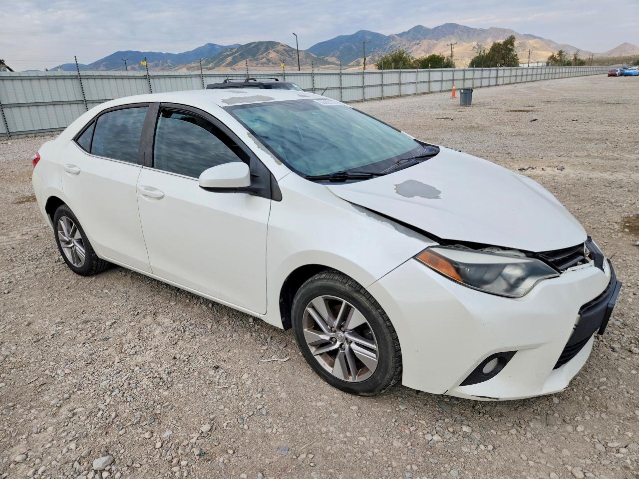 2014 TOYOTA COROLLA