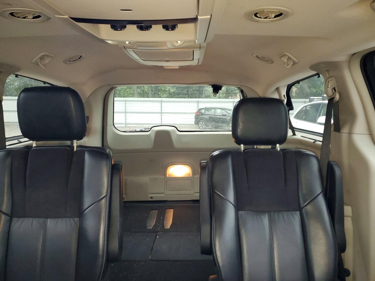 2015 CHRYSLER MINIVAN