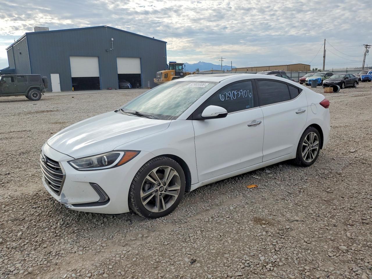 2017 HYUNDAI ELANTRA