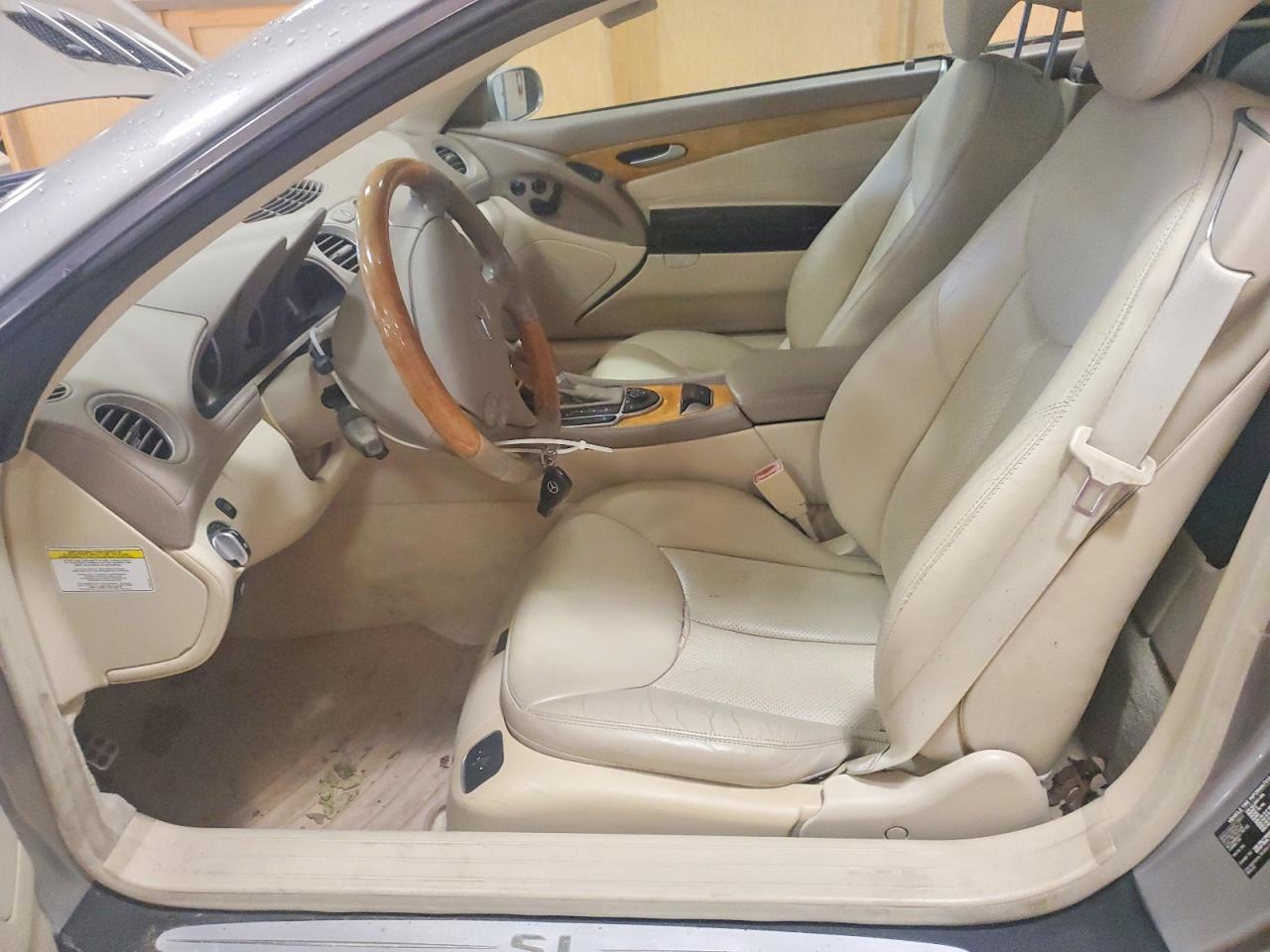 2005 MERCEDES-BENZ SL-CLASS