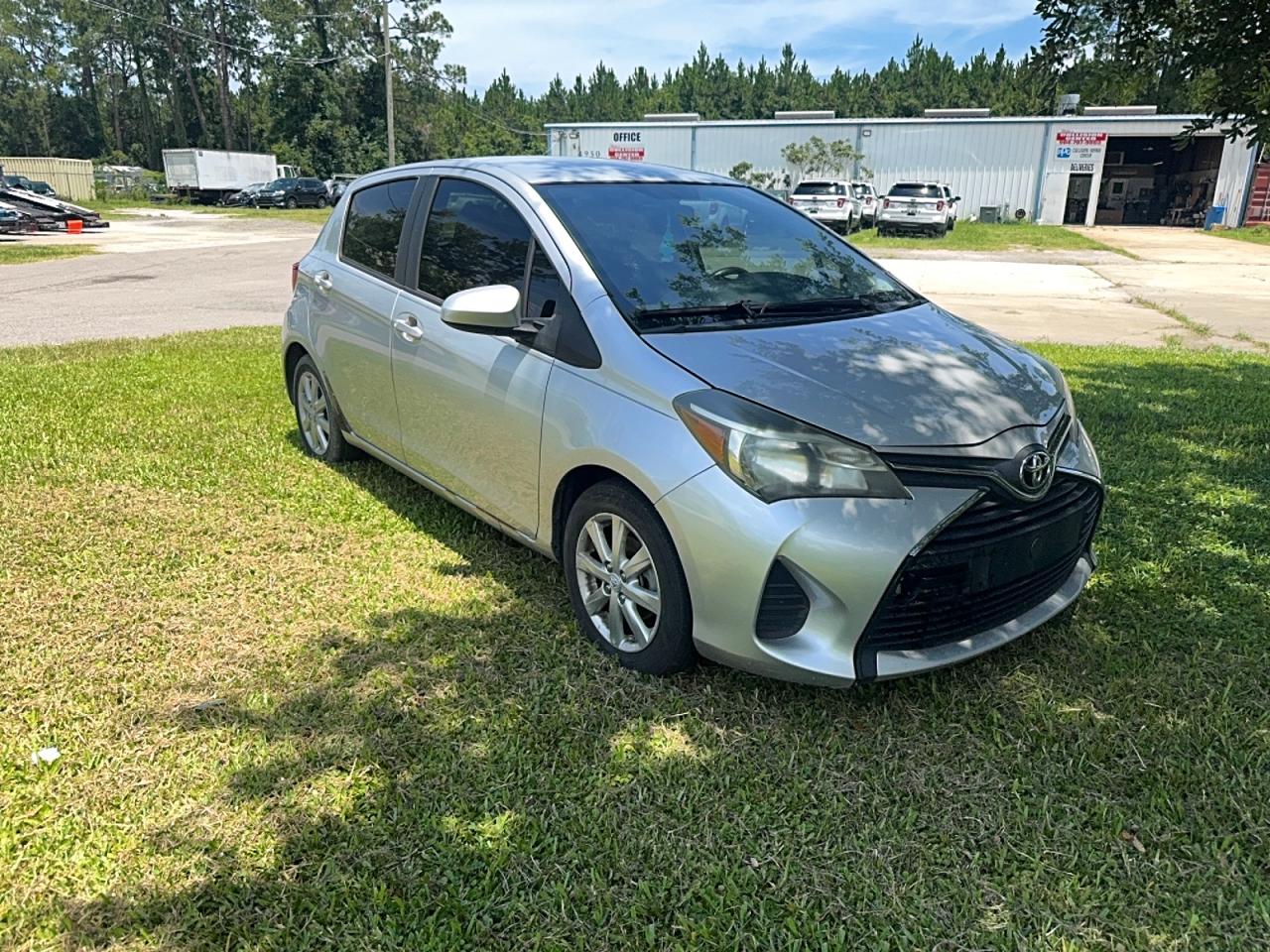 2016 TOYOTA YARIS