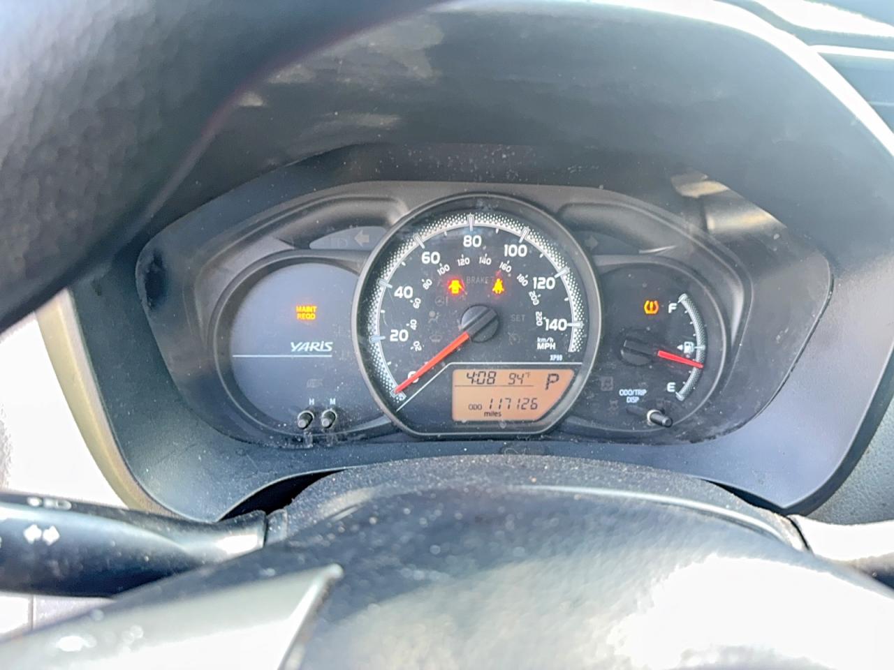 2016 TOYOTA YARIS