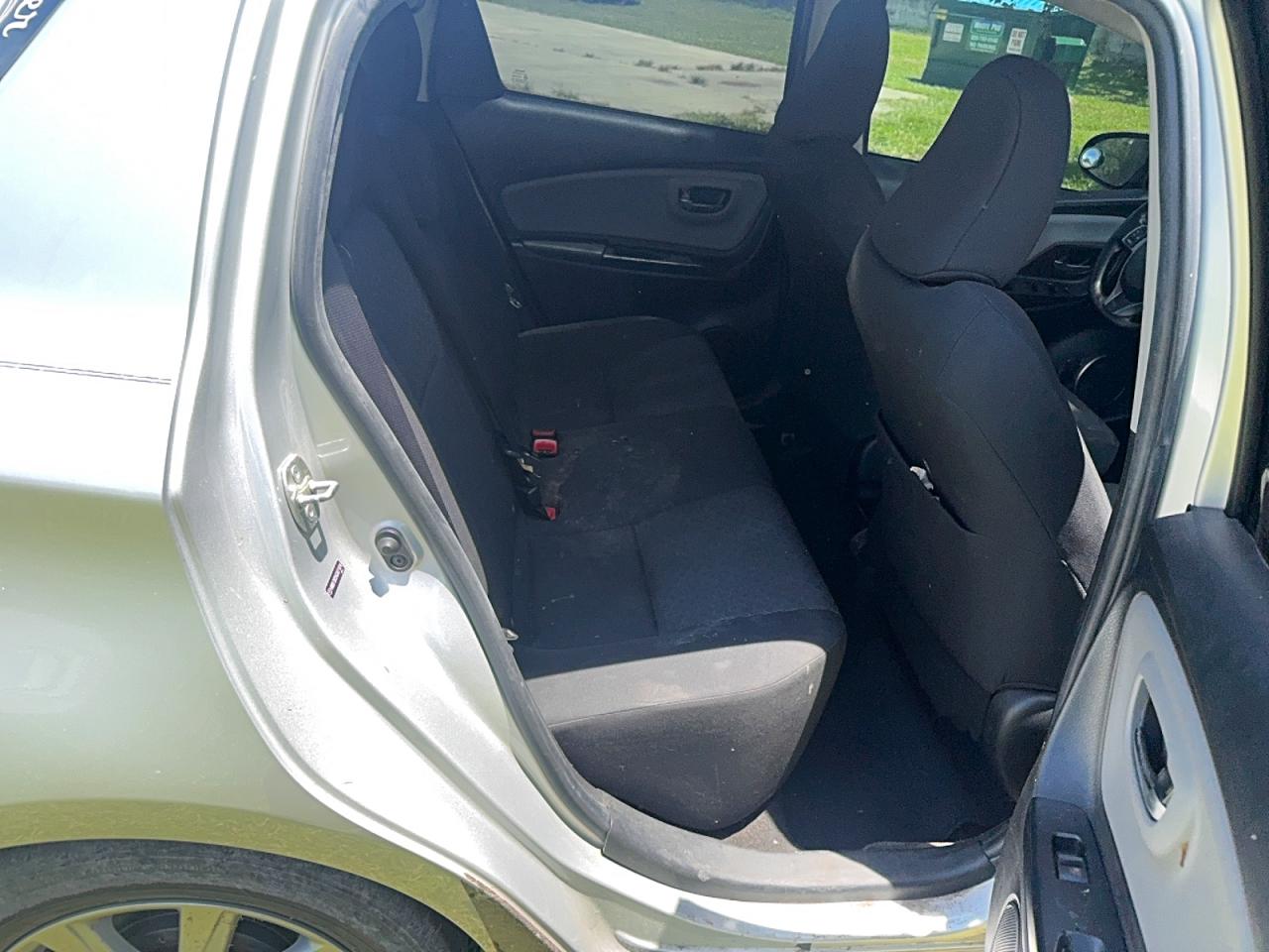 2016 TOYOTA YARIS