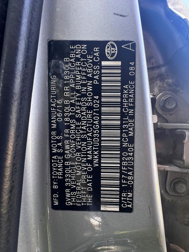 2016 TOYOTA YARIS