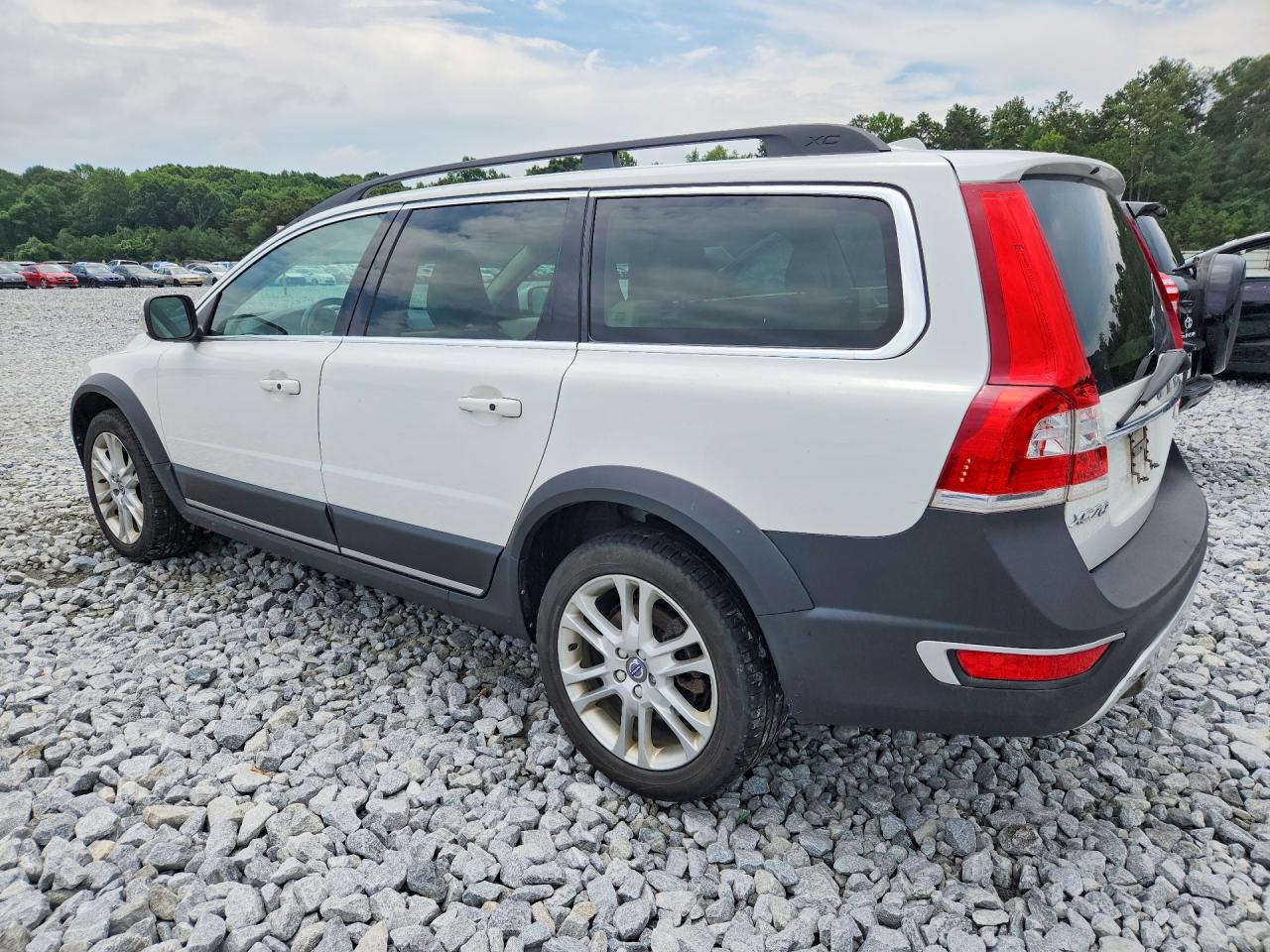 2016 VOLVO XC70