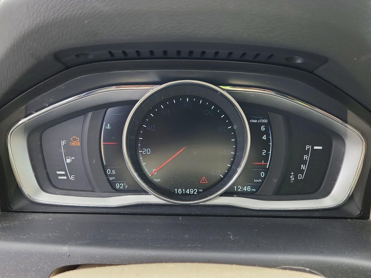 2016 VOLVO XC70