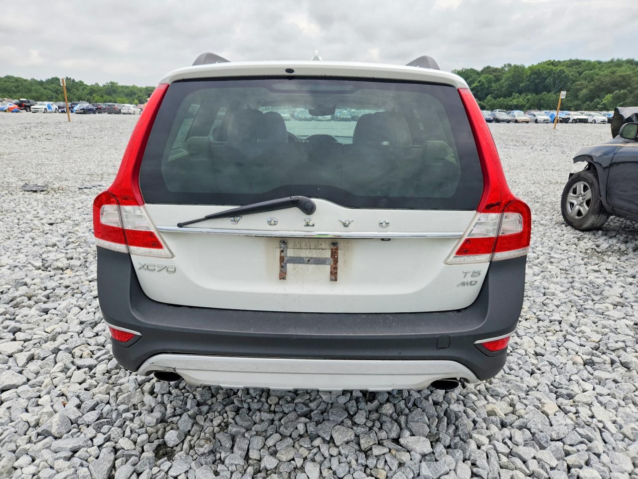 2016 VOLVO XC70