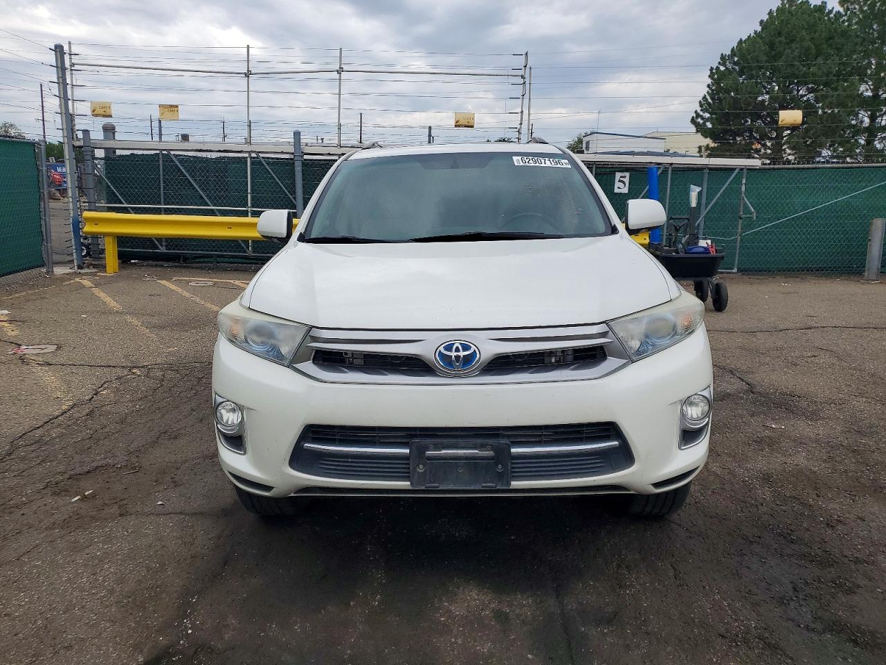 2013 TOYOTA HIGHLANDER