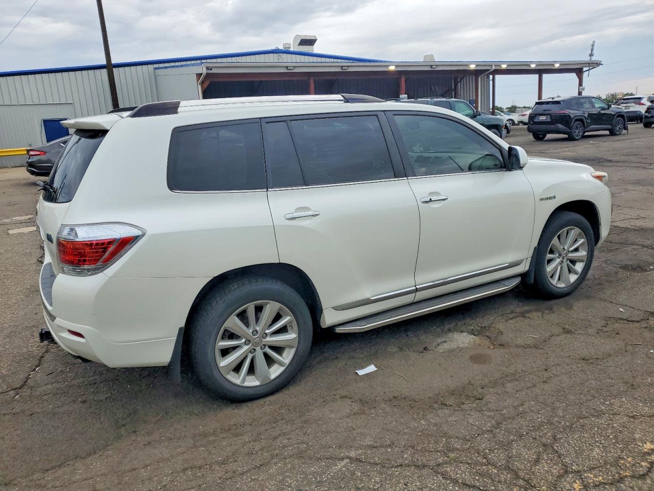 2013 TOYOTA HIGHLANDER
