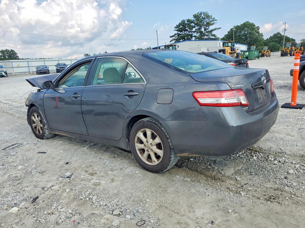 2010 TOYOTA CAMRY