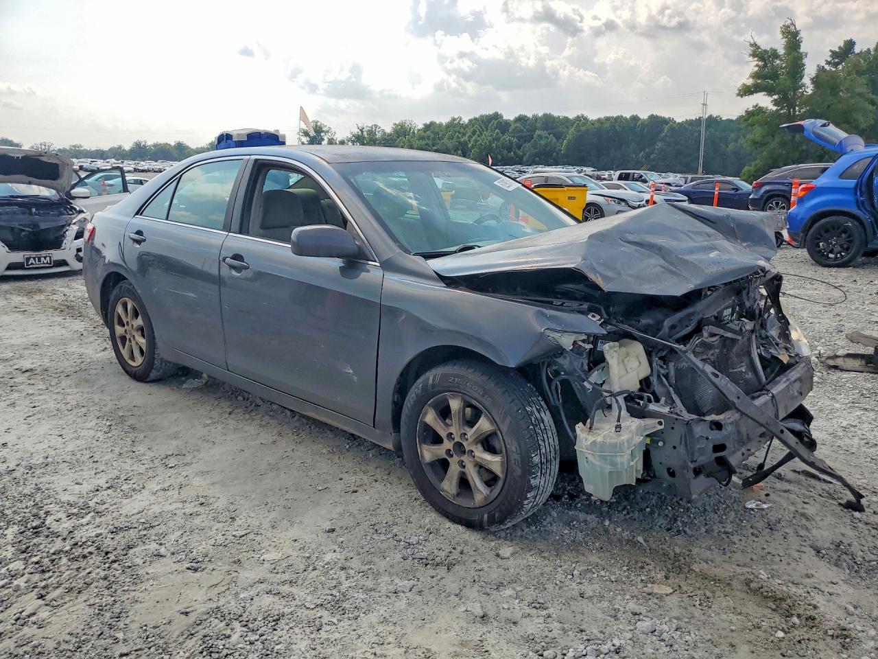 2010 TOYOTA CAMRY