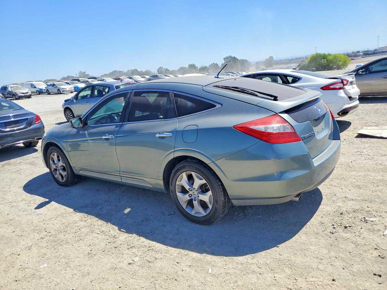 2012 HONDA CROSSTOUR