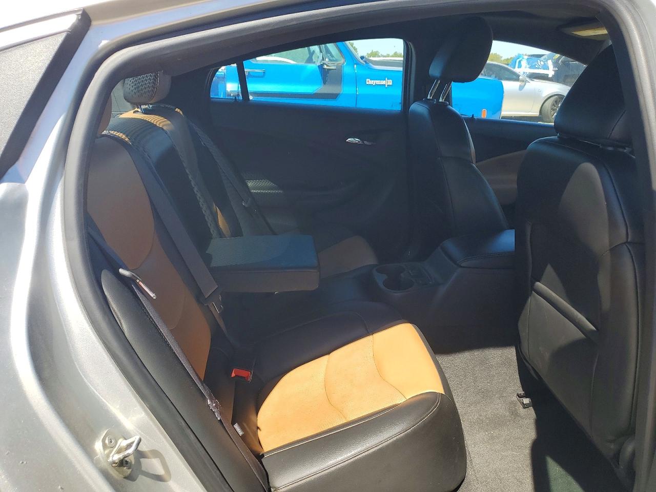 2016 CHEVROLET VOLT