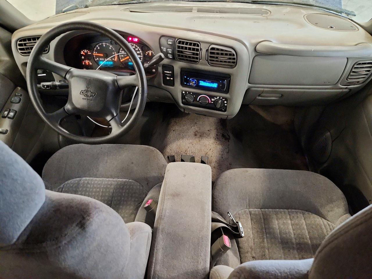 2000 CHEVROLET S10