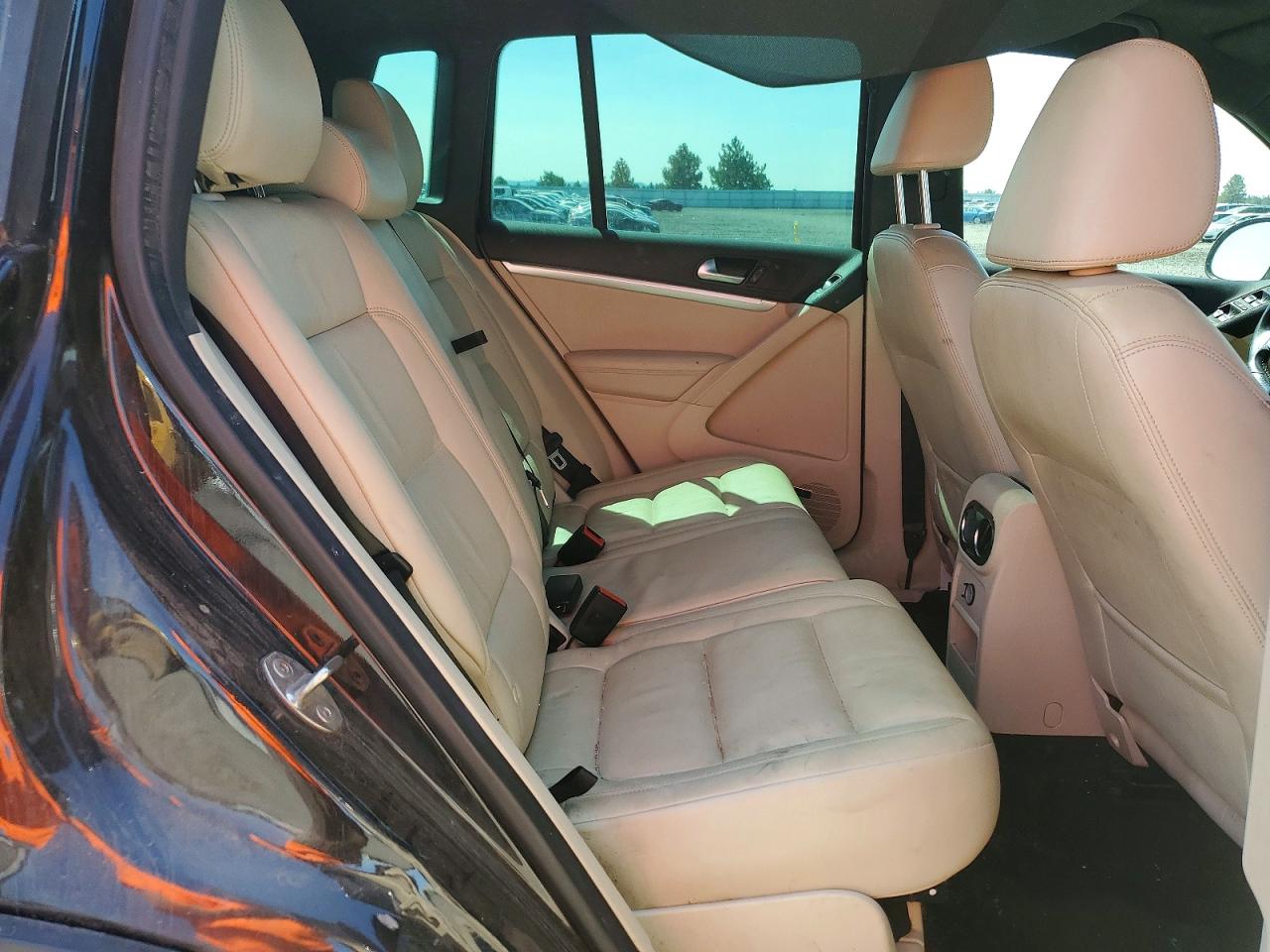 2015 VOLKSWAGEN TIGUAN