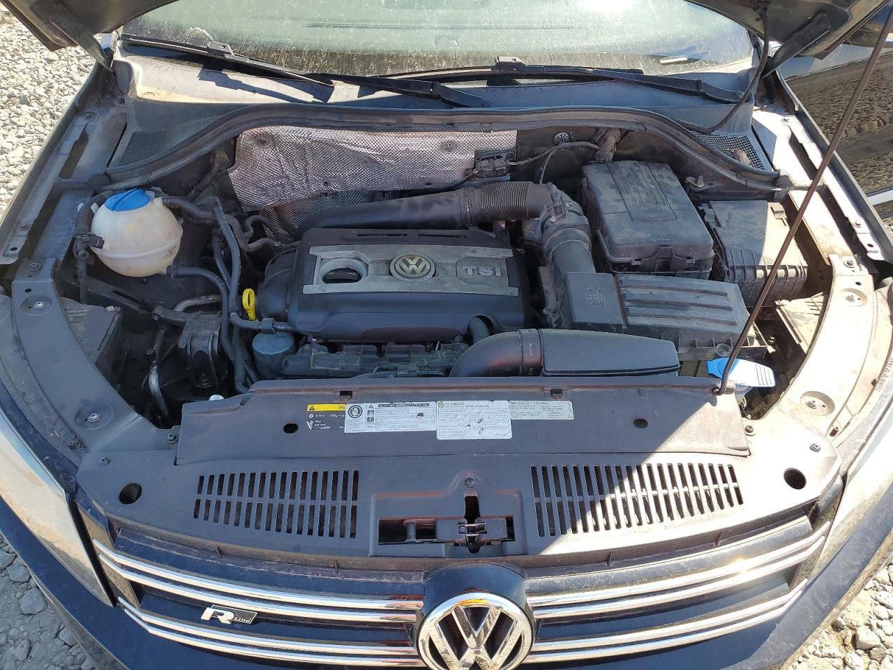 2015 VOLKSWAGEN TIGUAN