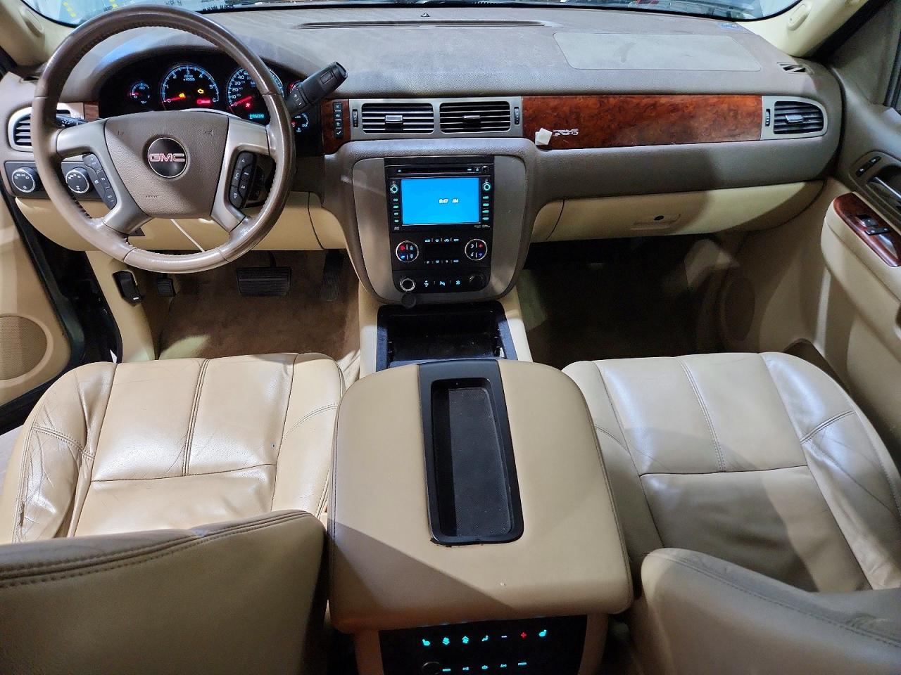 2010 GMC YUKON