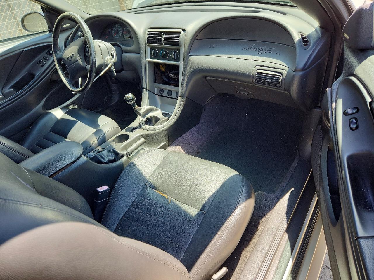 2004 FORD MUSTANG