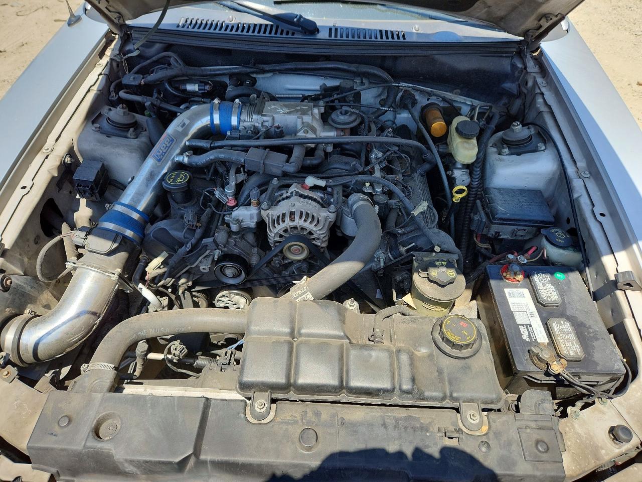 2004 FORD MUSTANG