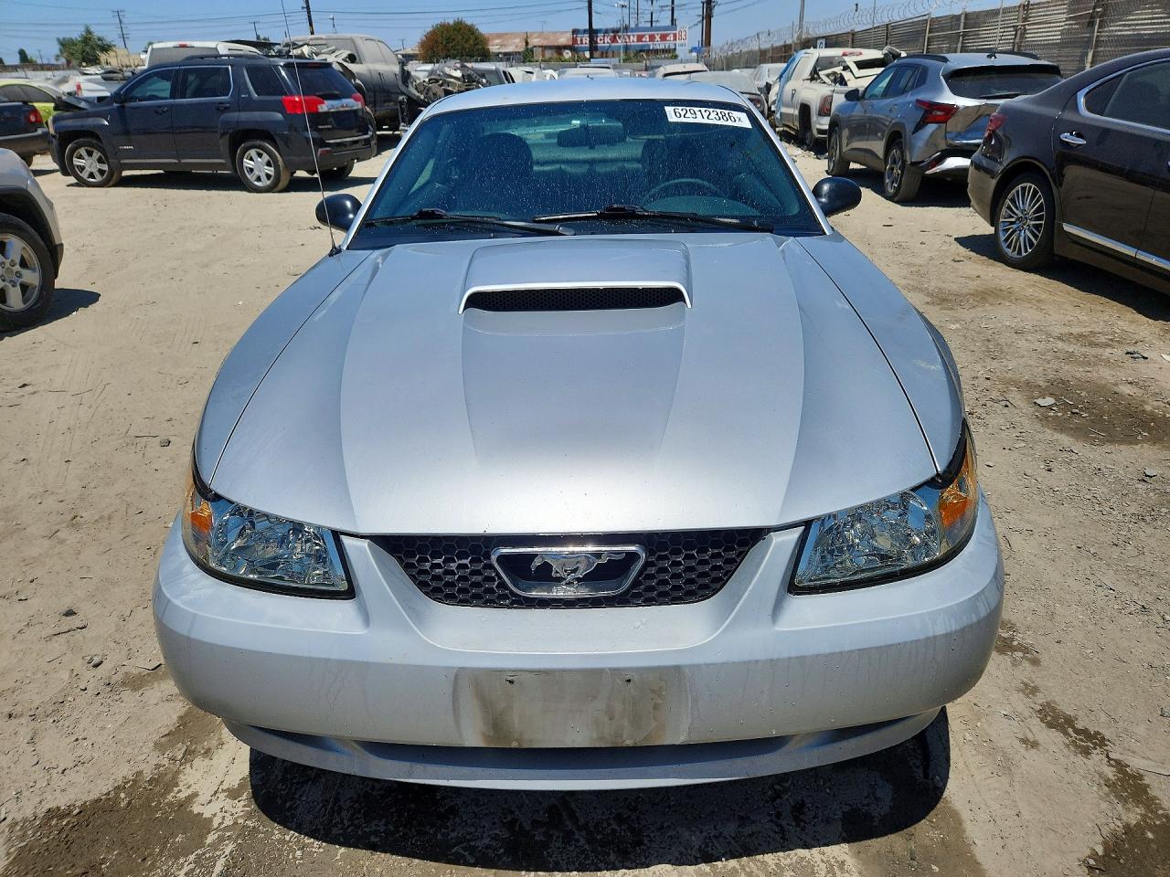 2004 FORD MUSTANG