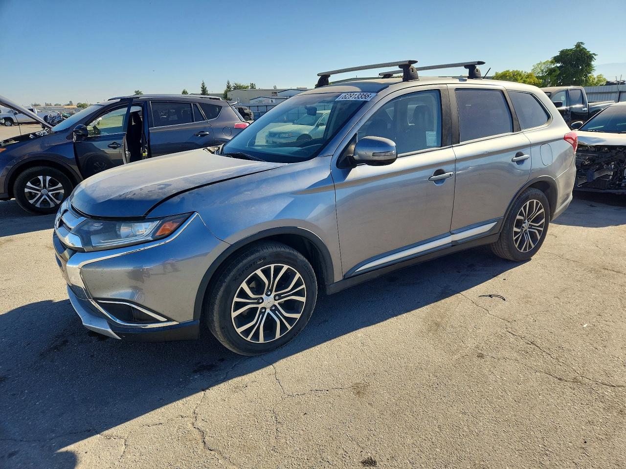 2016 MITSUBISHI OUTLANDER