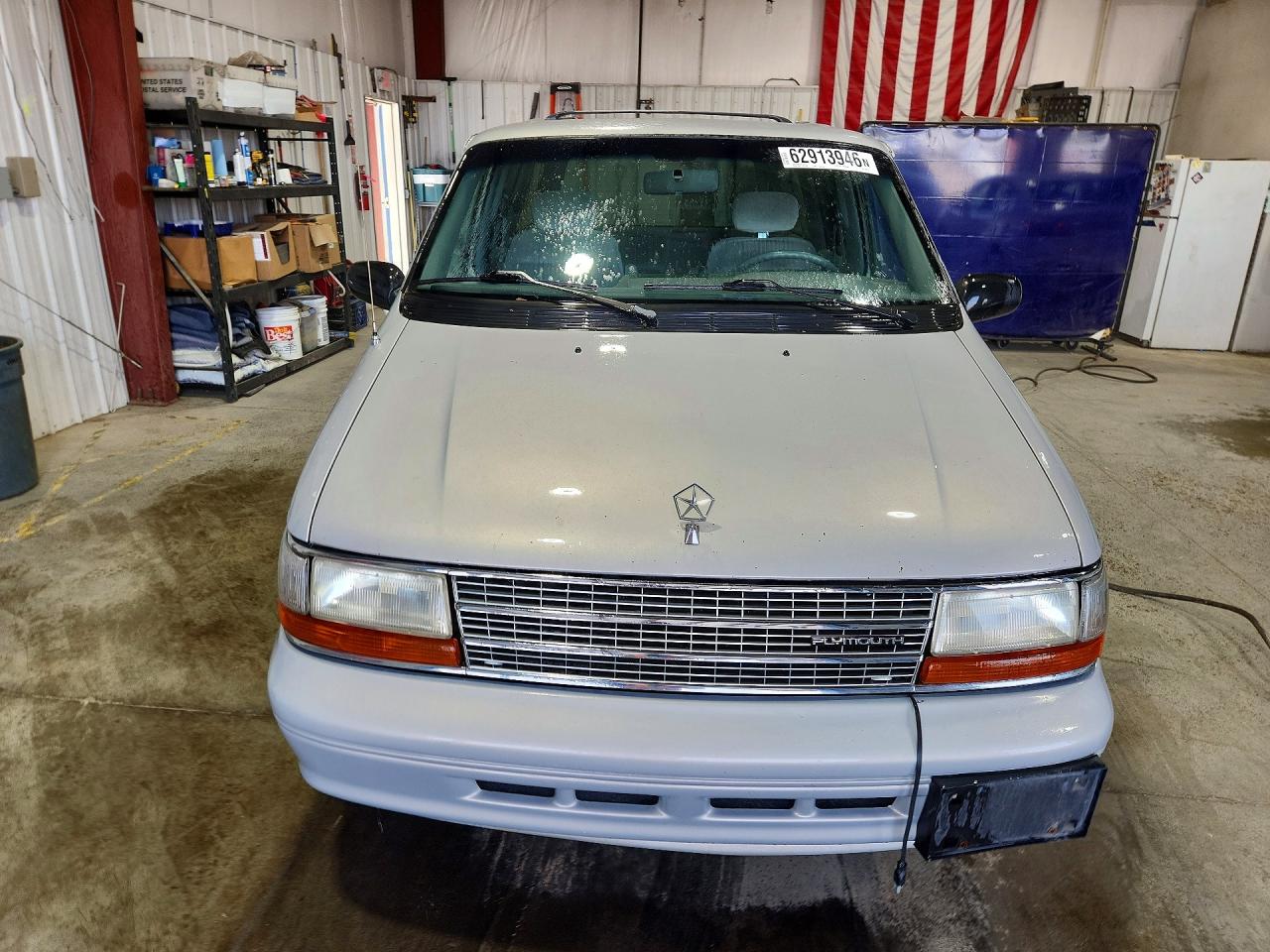 1995 PLYMOUTH MINIVAN