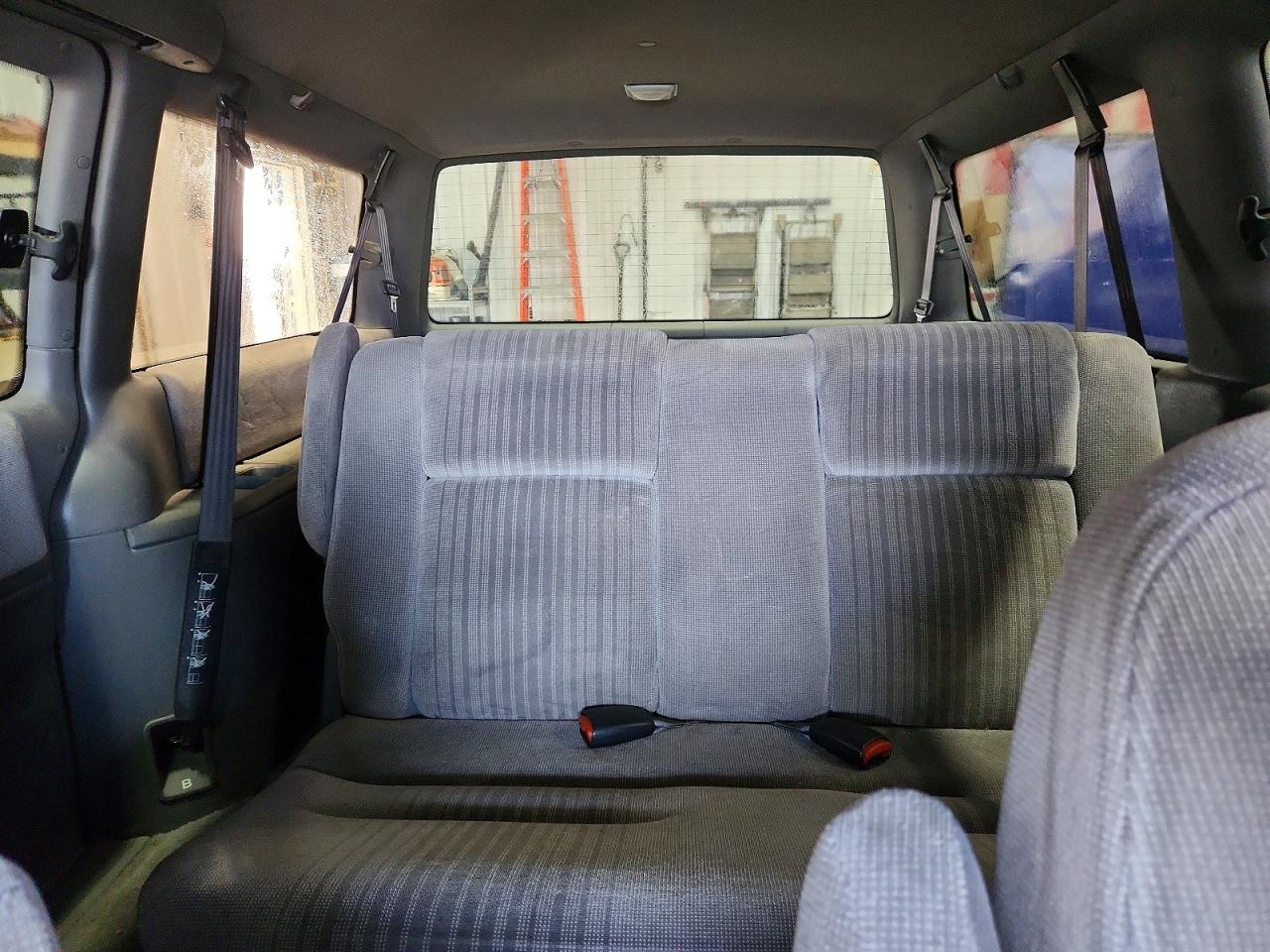 1995 PLYMOUTH MINIVAN