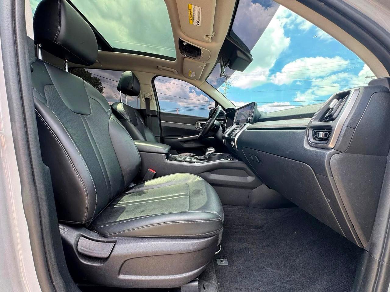 2022 KIA SORENTO
