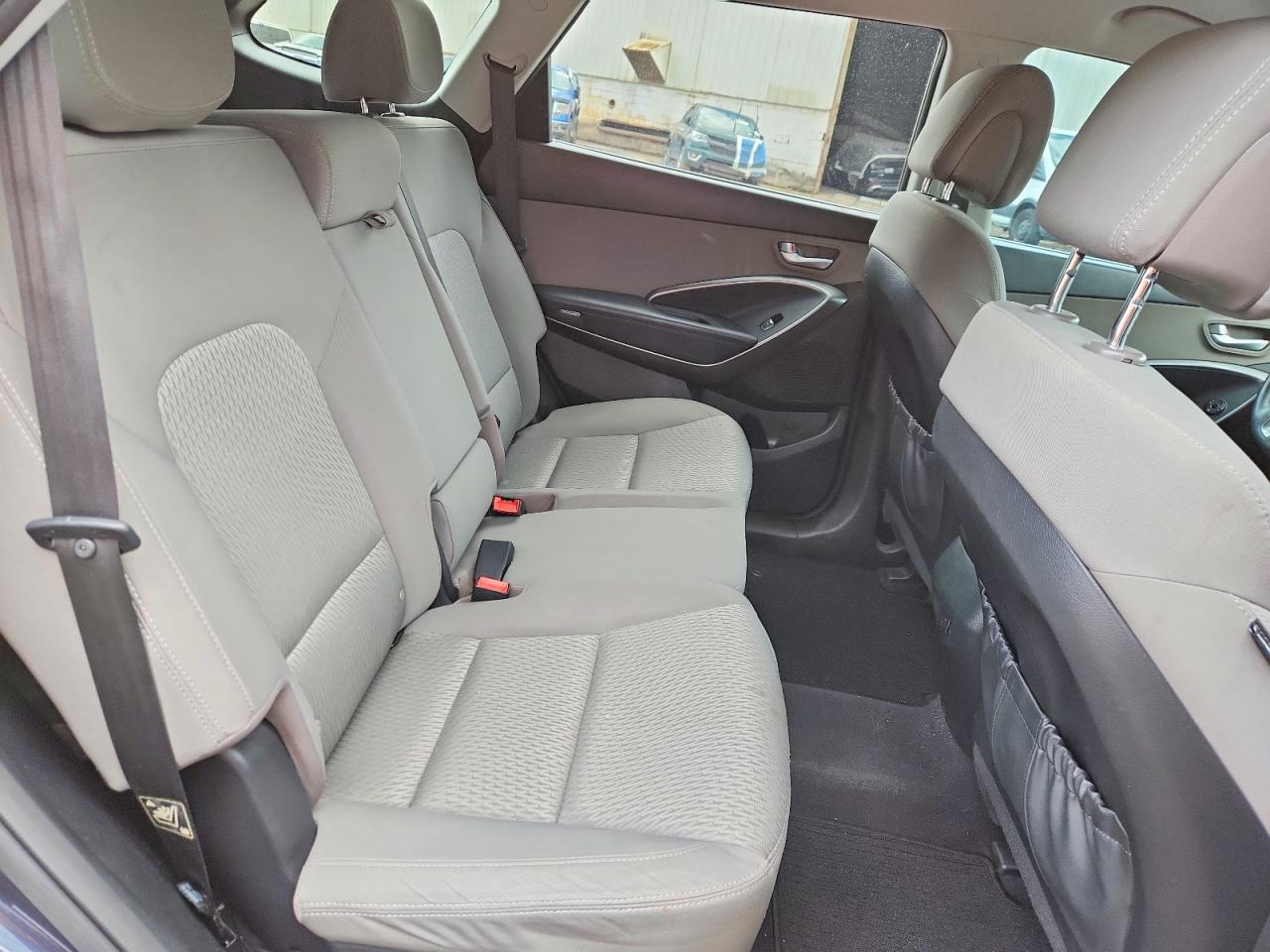 2017 HYUNDAI SANTA FE