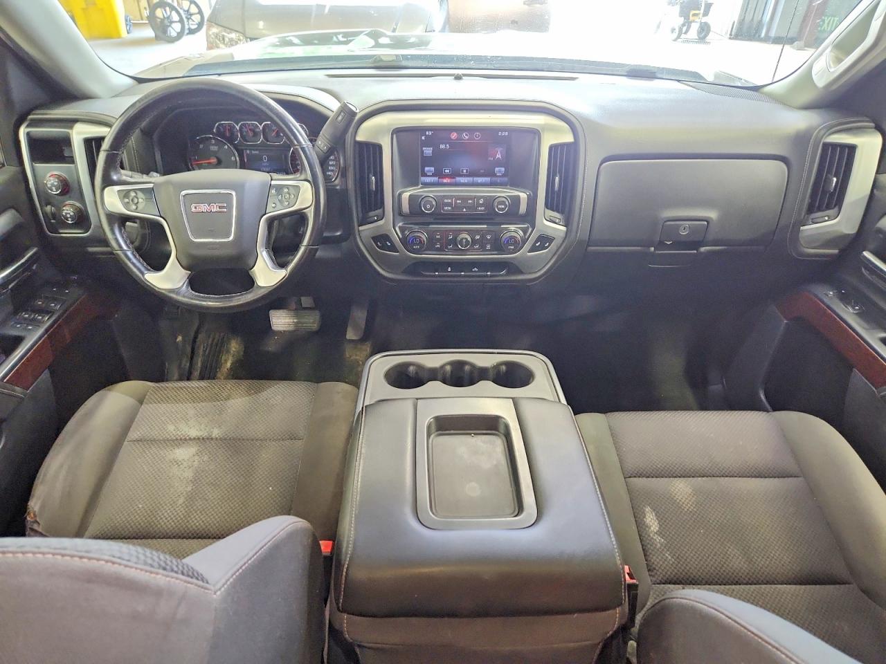 2015 GMC SIERRA