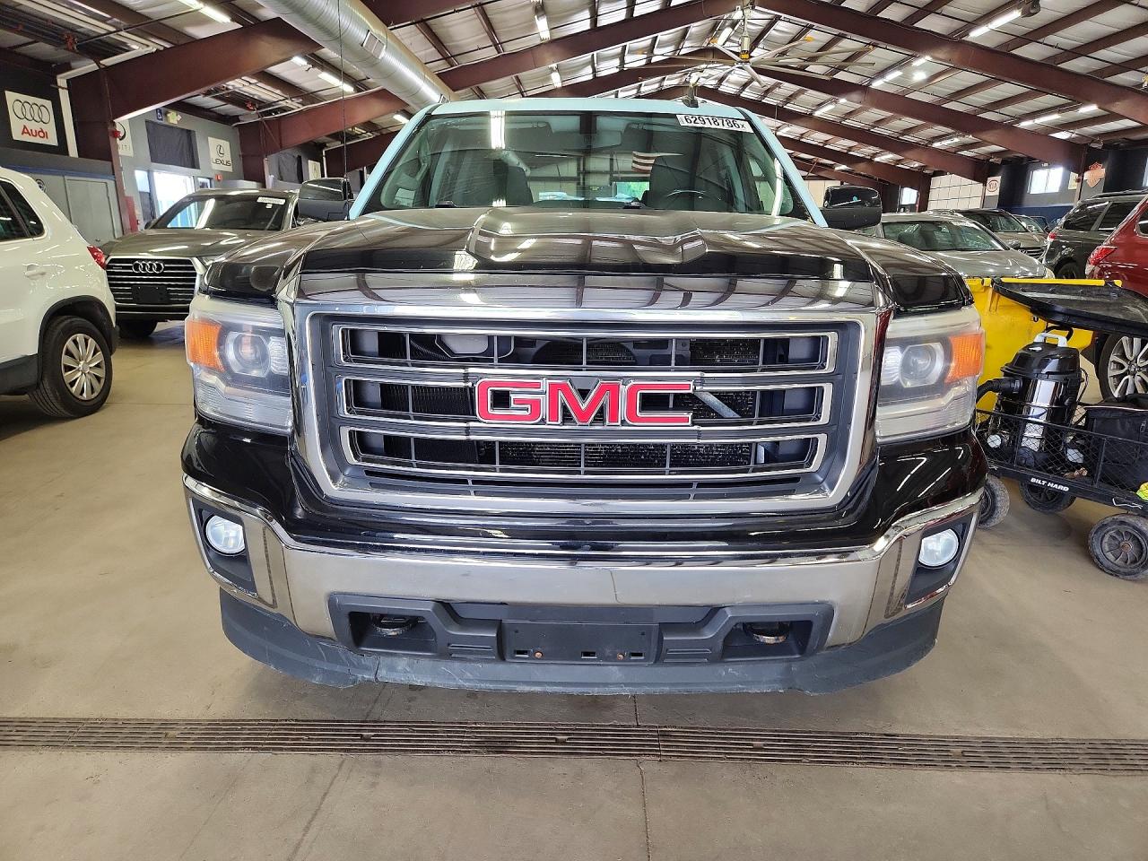 2015 GMC SIERRA