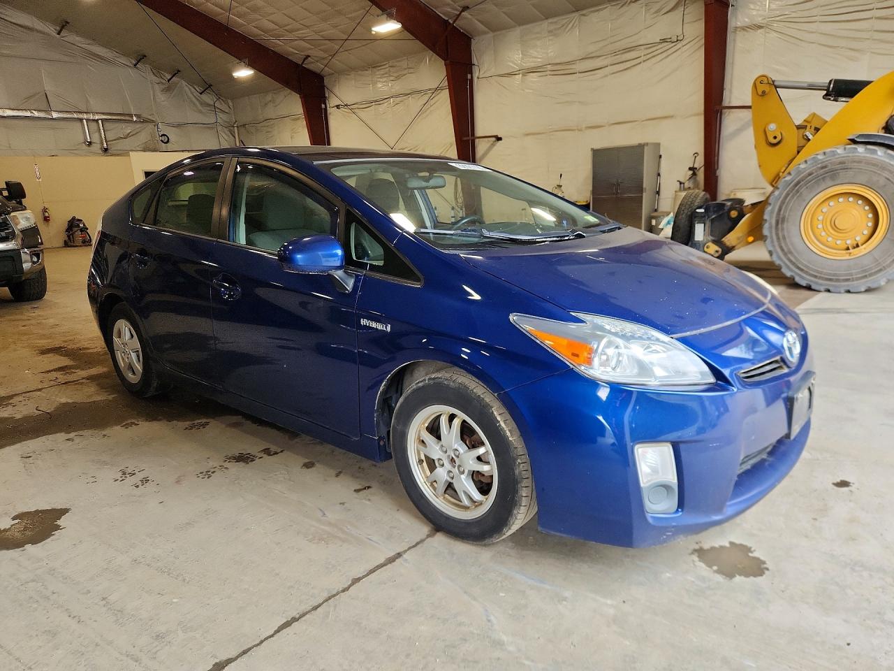 2011 TOYOTA PRIUS