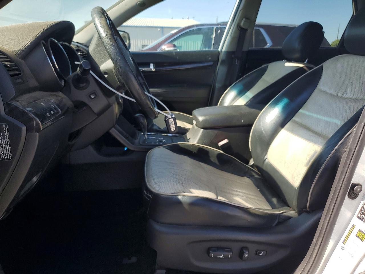 2013 KIA SORENTO