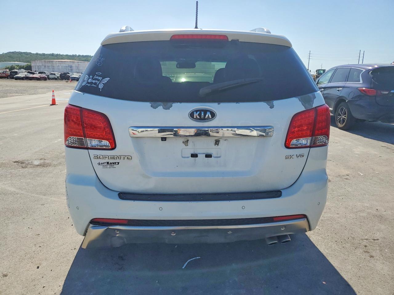 2013 KIA SORENTO