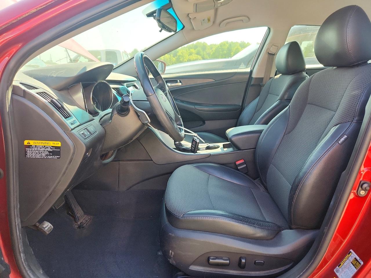 2012 HYUNDAI SONATA