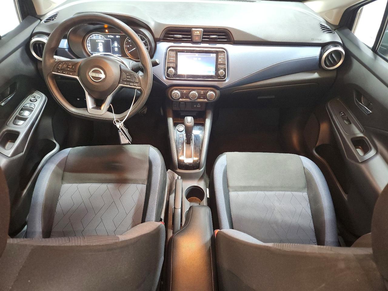 2025 NISSAN VERSA