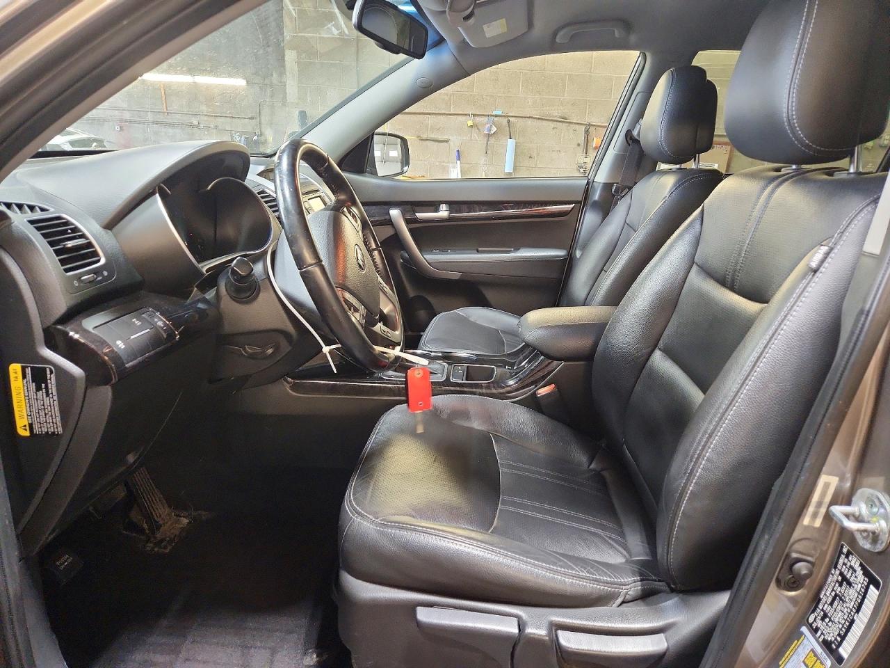 2015 KIA SORENTO