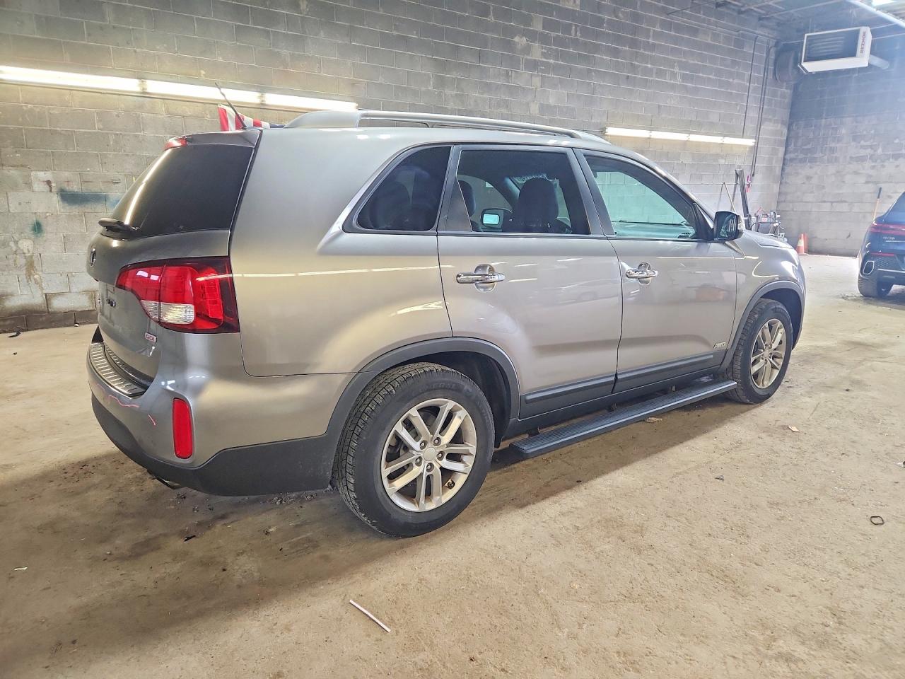 2015 KIA SORENTO