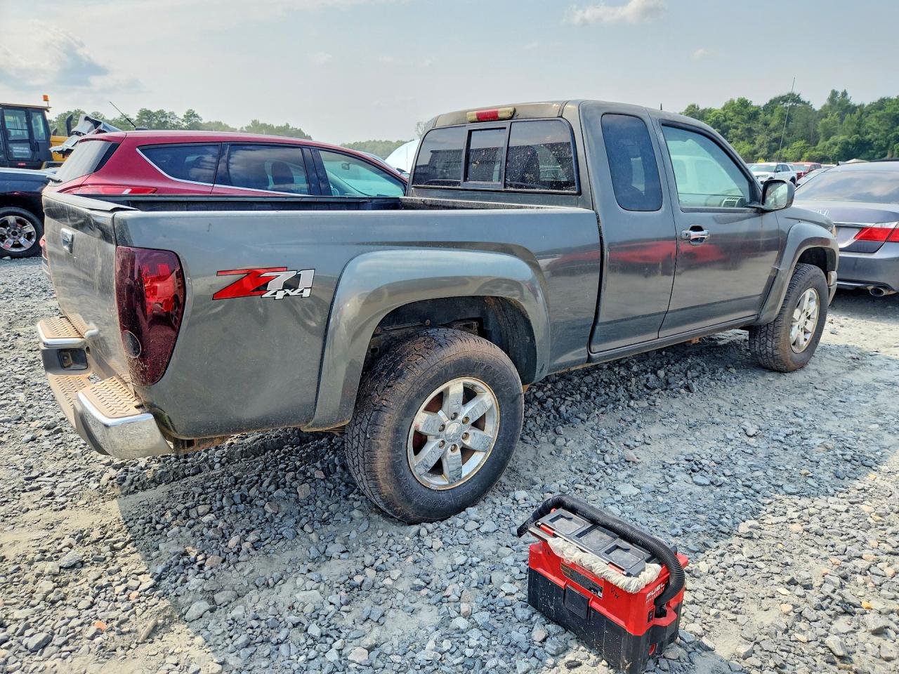 2011 CHEVROLET COLORADO