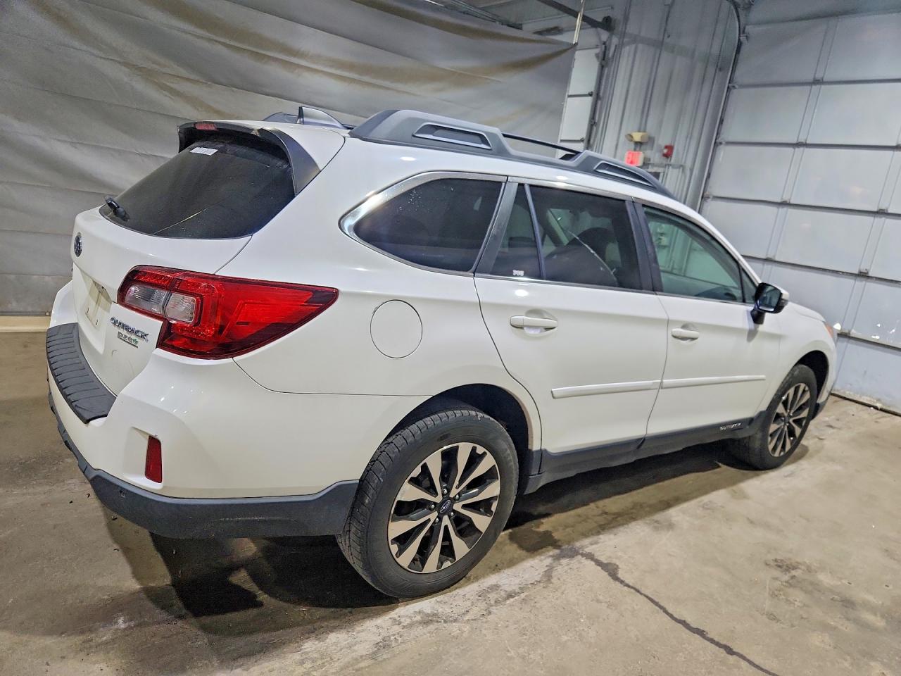 2017 SUBARU OUTBACK