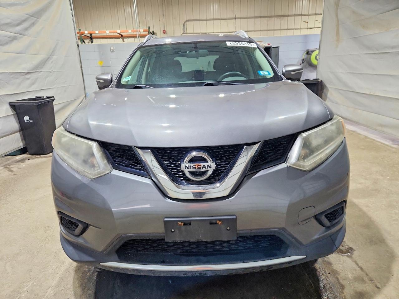 2015 NISSAN ROGUE