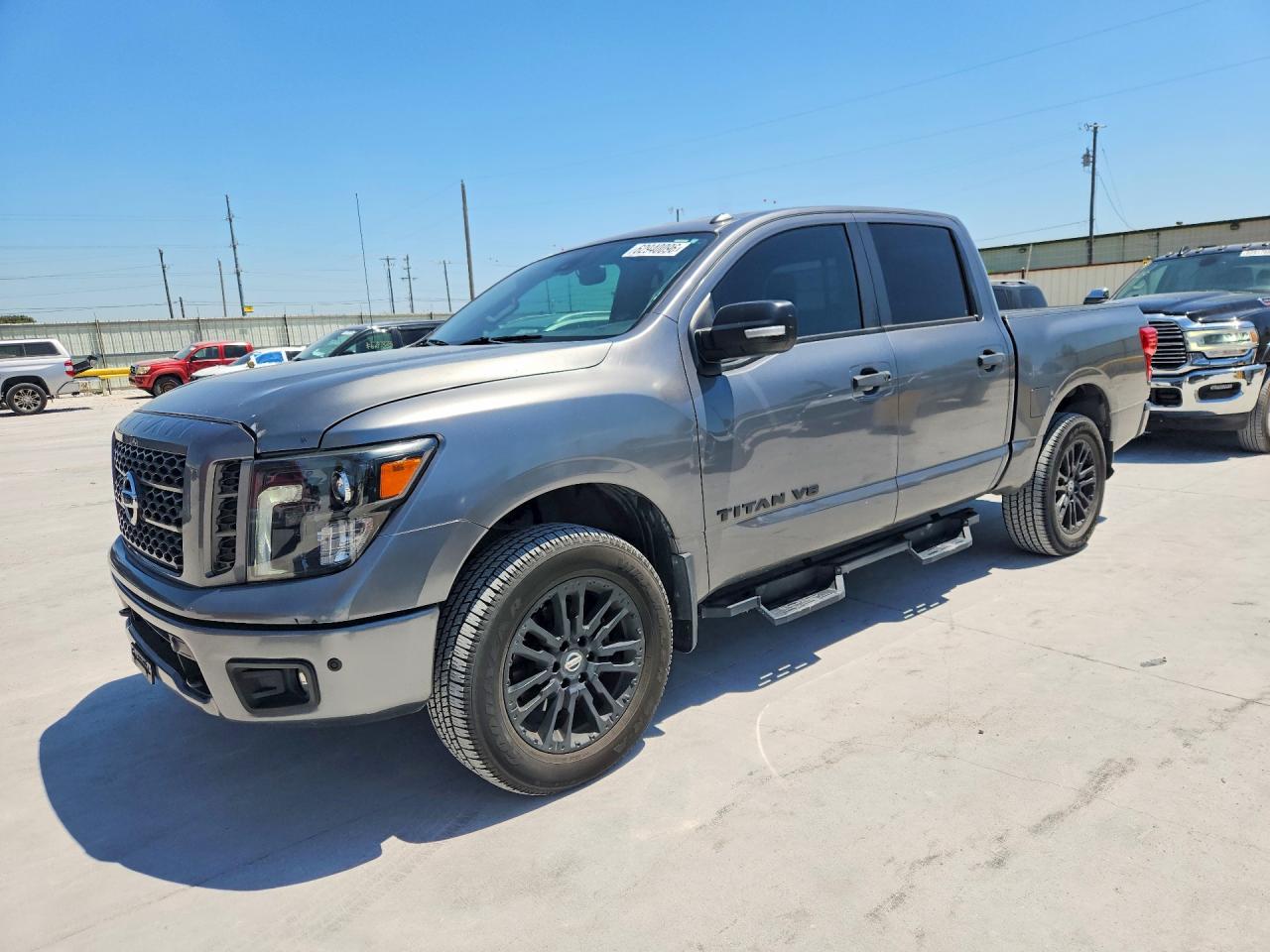 2019 NISSAN TITAN